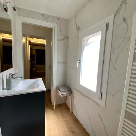 Daire Zenone Monolocale Historic Center Reggio Emilia