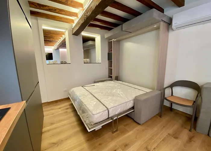 Zenone Monolocale Historic Center Reggio nell'Emilia