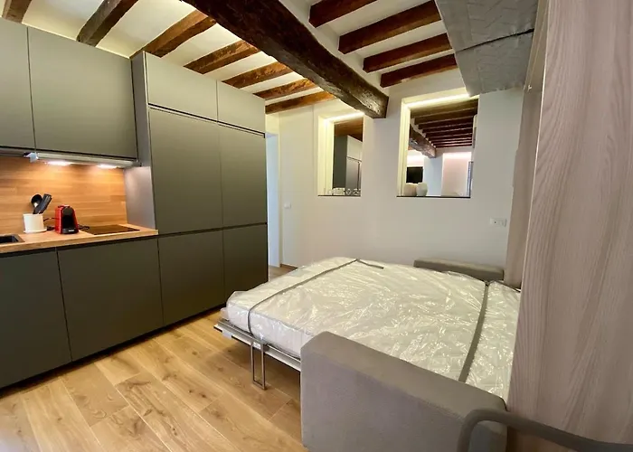 Zenone Monolocale Historic Center * Reggio nell'Emilia