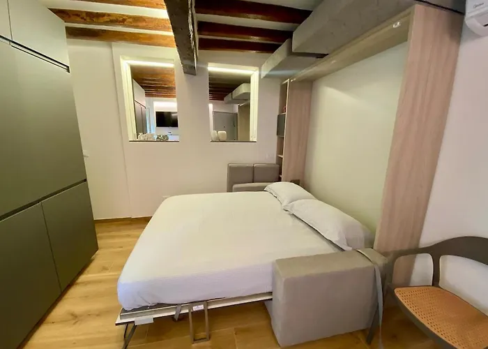 Zenone Monolocale Historic Center Διαμέρισμα Ρέτζιο Εμίλια